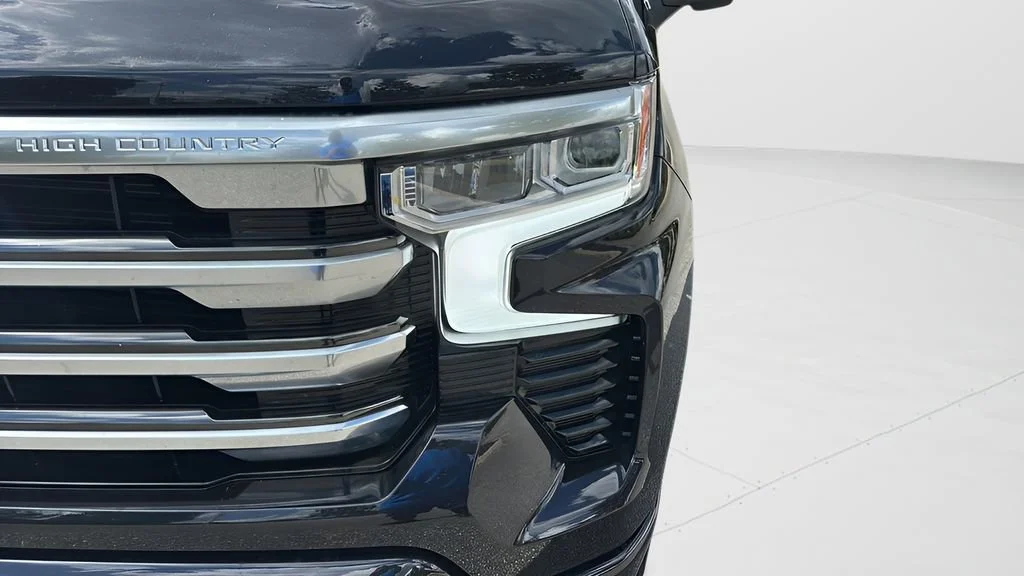 Used 2024 Dark Ash Metallic Chevrolet High Country image 34