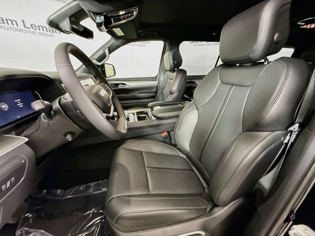 New 2026 High Gloss Black Exterior Paint Jeep Upland image 22
