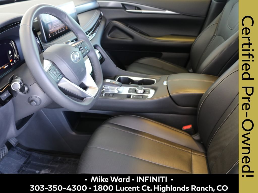 Certified Used 2023 Silver INFINITI LUXE image 4
