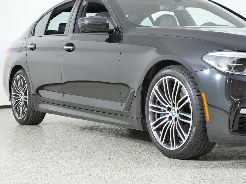 Used 2018 Black Sapphire Metallic BMW 540i xDrive image 7
