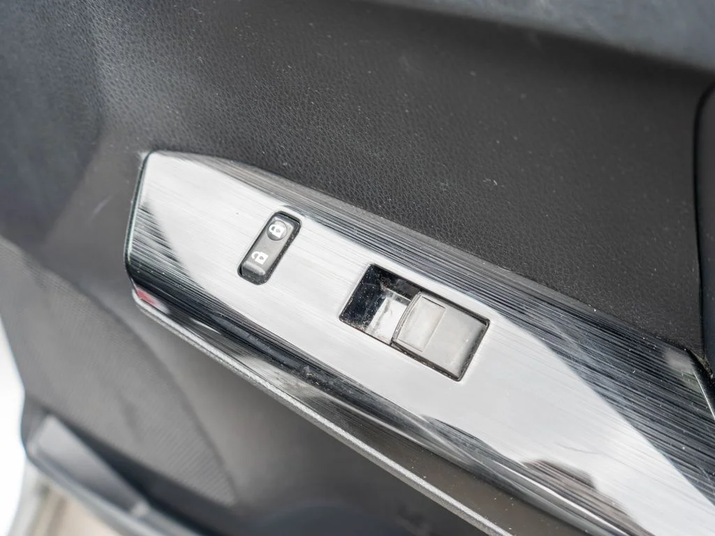 Used 2016 Silver Toyota Limited image 11