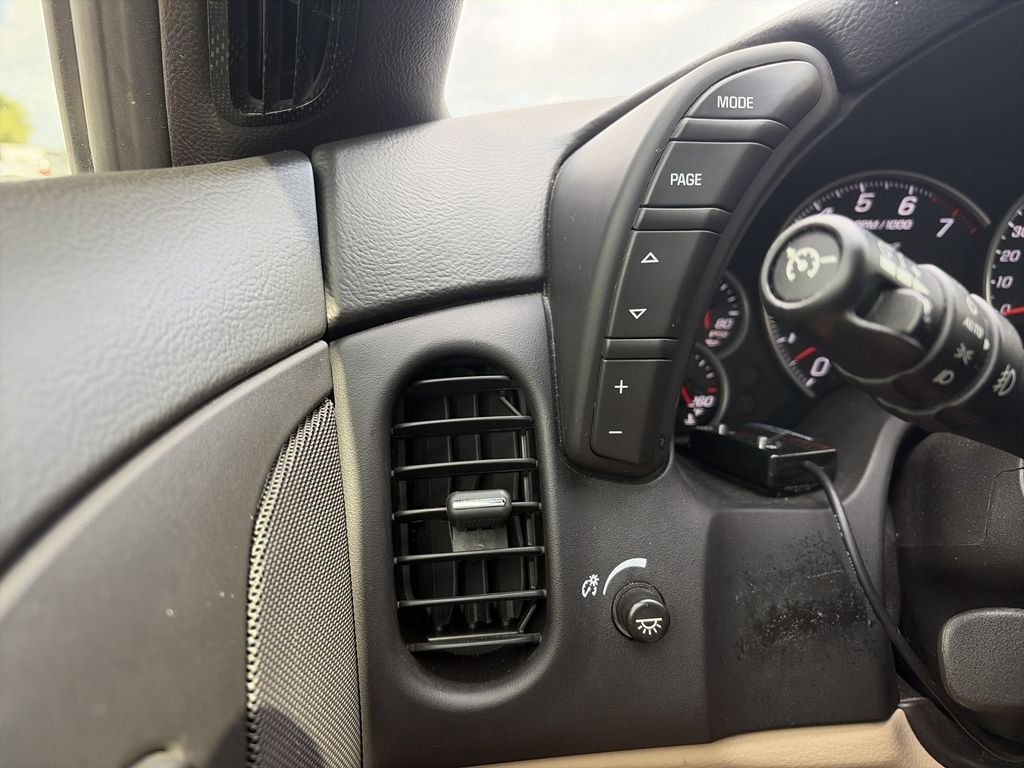 Used 2012 Red Chevrolet Grand Sport image 18