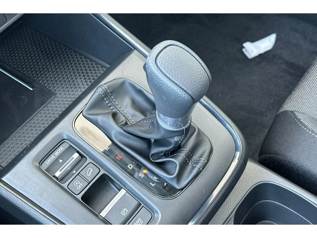 New 2026 Platinum White Pearl Honda EX image 25