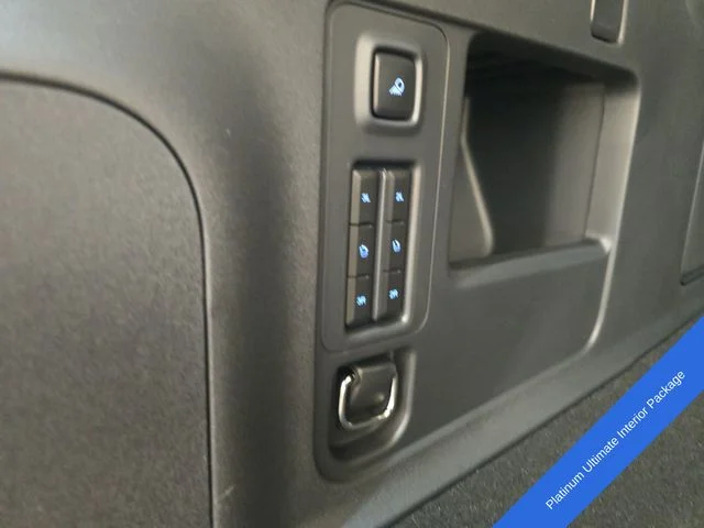 New 2026 Agate Black Metallic Ford MAX Platinum® image 21