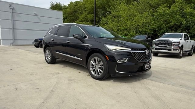 2023 Buick Enclave Avenir AWD's photo
