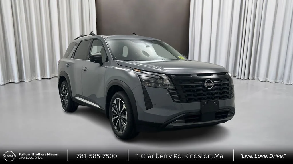 New 2026 Gray Nissan Platinum image 3