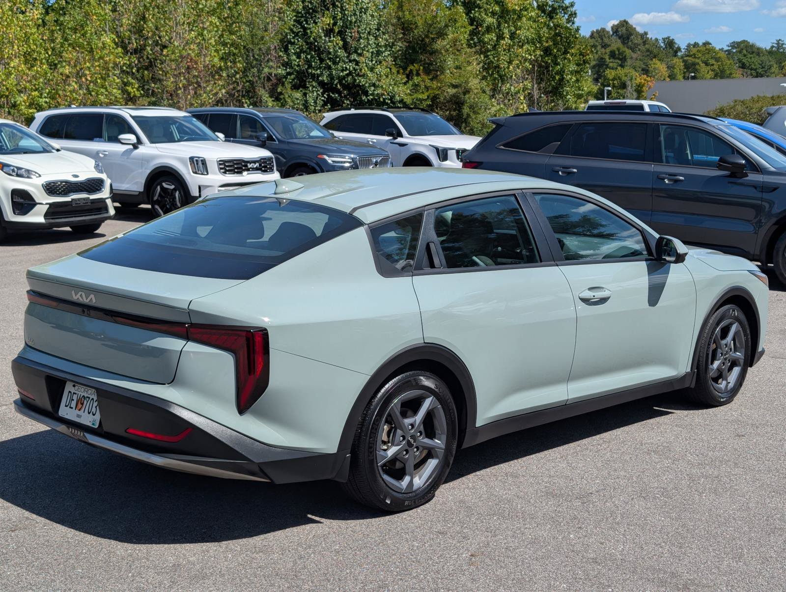 Used 2025 Morning Haze Kia LXS image 6