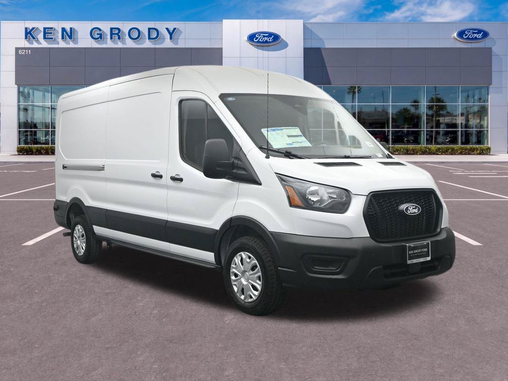 New 2026 White Ford Base image 1