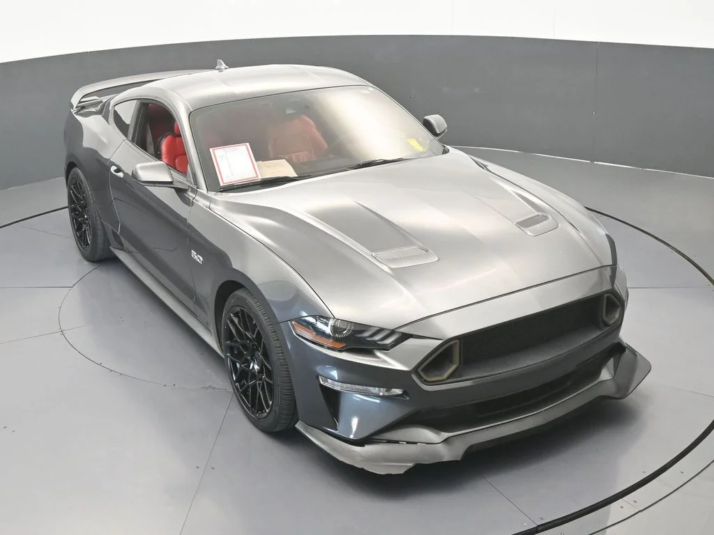 Used 2020 Magnetic Ford GT Premium image 42