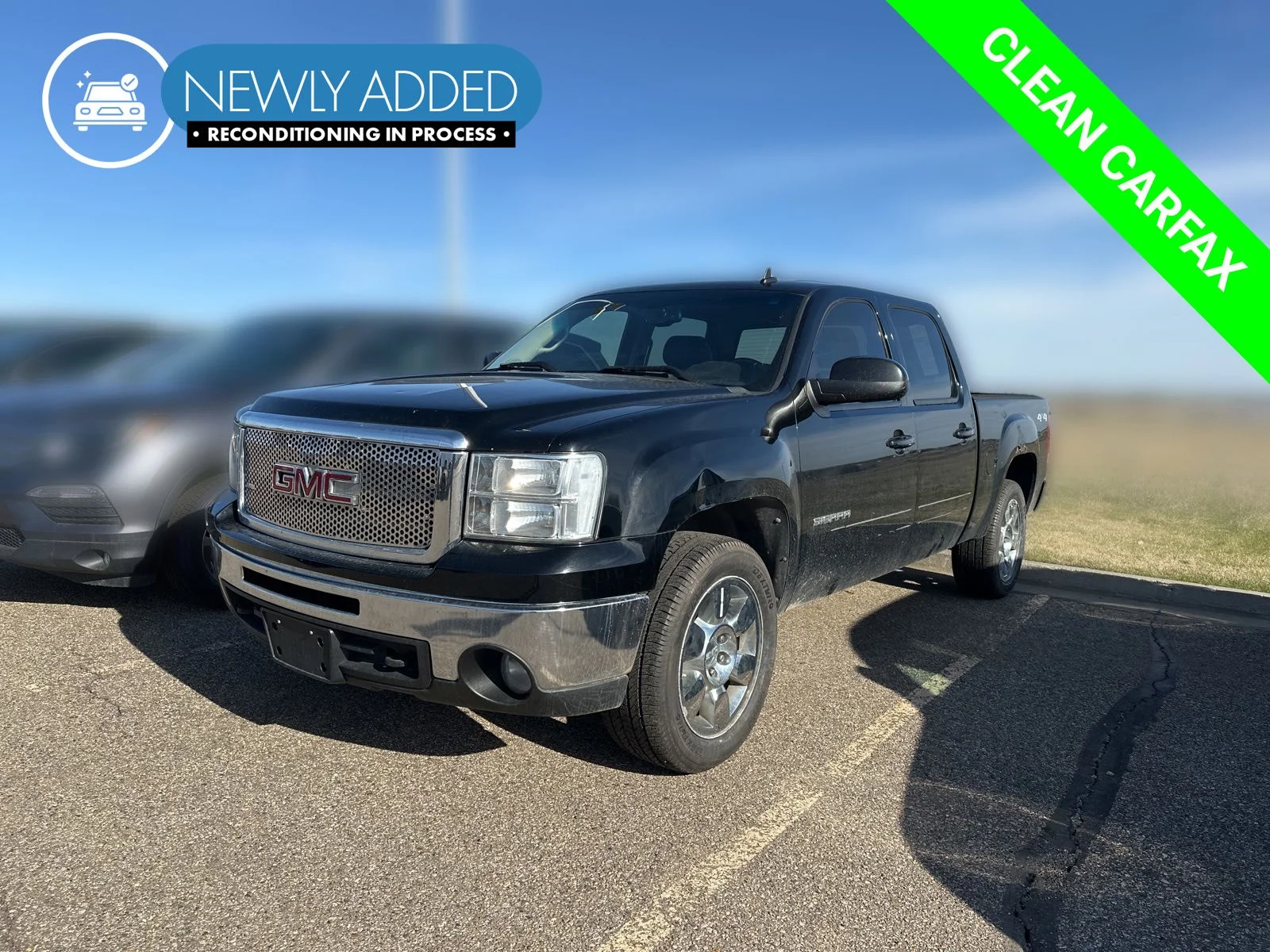 2010 GMC Sierra 4WD Crew Cab SLT SWB's photo