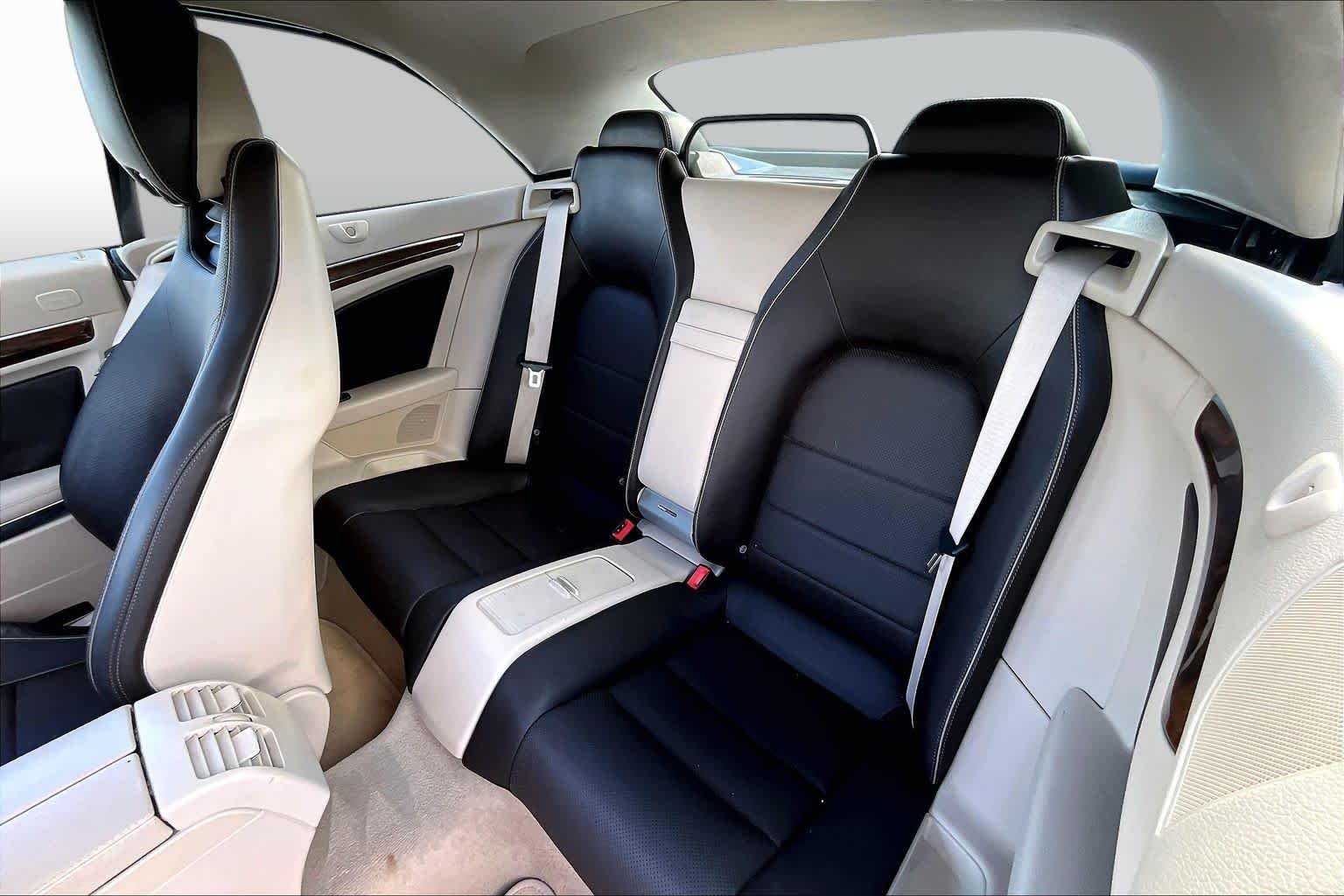 Used 2016 Black Mercedes-Benz E 400 image 20