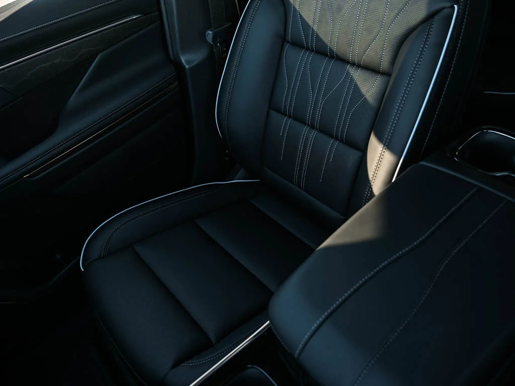 New 2026 Ocean Blue Metallic Buick Avenir image 27