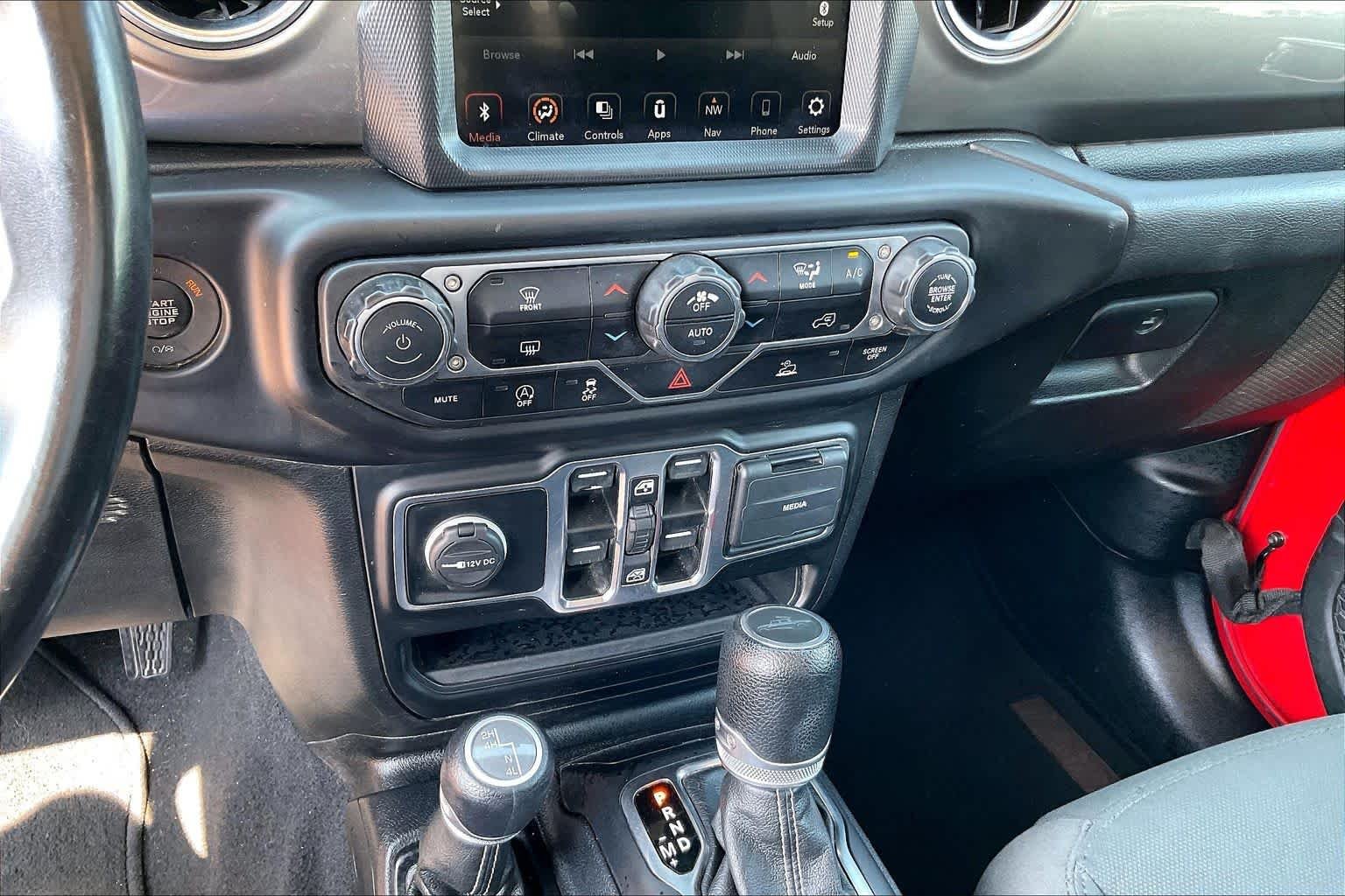 Used 2020 Firecracker Red Clearcoat Jeep Overland image 32