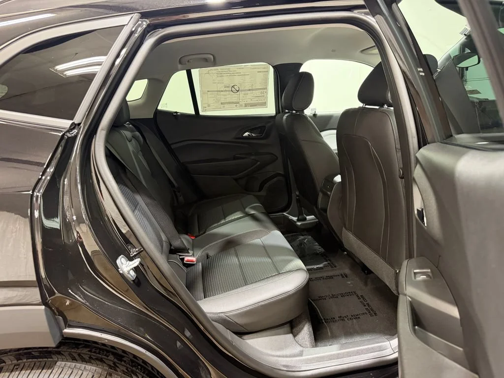 2026 Chevrolet Trax LT - Photo 29
