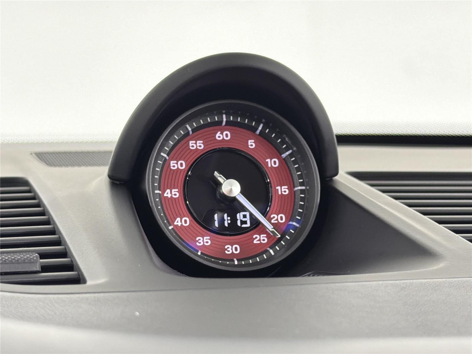Used 2022  Porsche Carrera S image 28