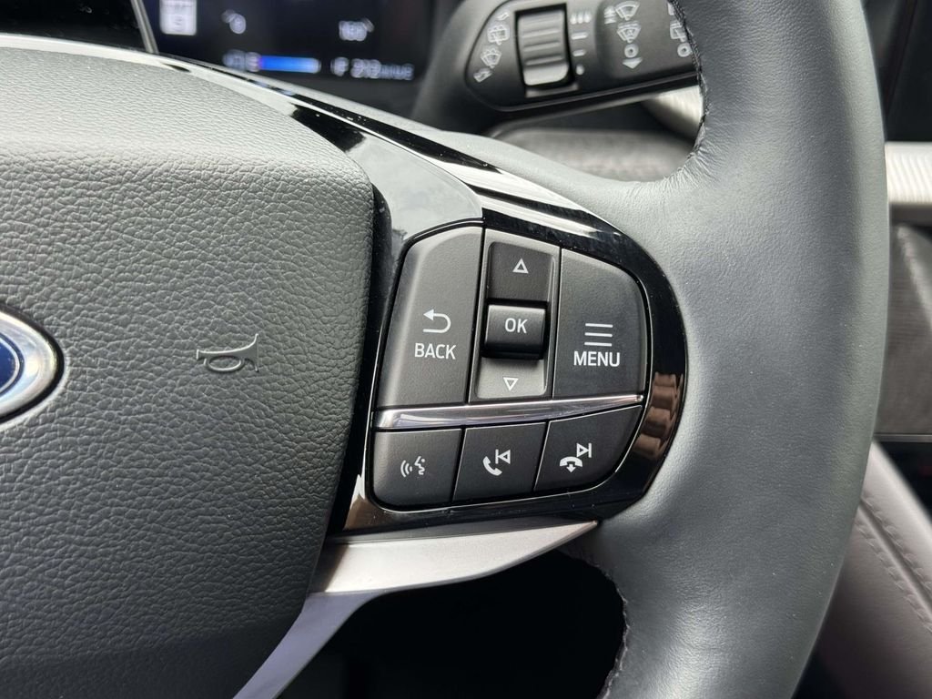 Used 2026 Gray Ford Platinum image 12