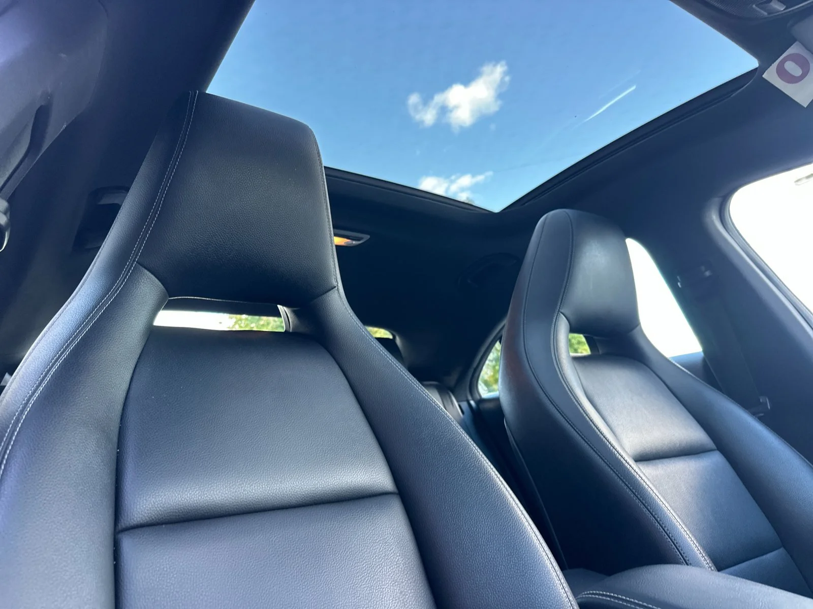 Used 2018 Silver Mercedes-Benz CLA 250 image 15