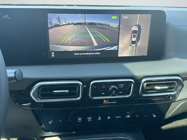 New 2026 Gray Nissan SR image 16