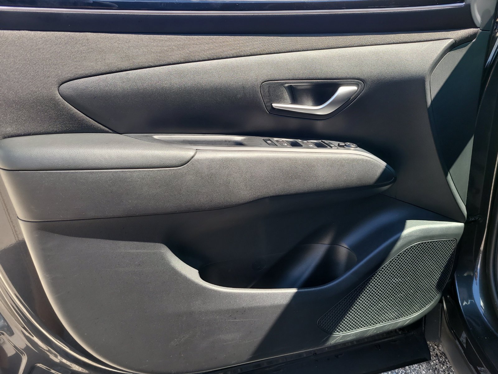Used 2023 Gray Hyundai SEL image 13
