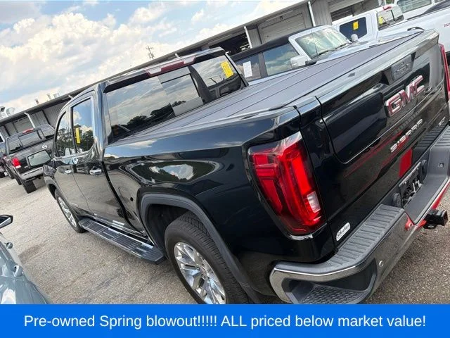 Used 2020 Black GMC SLT image 4