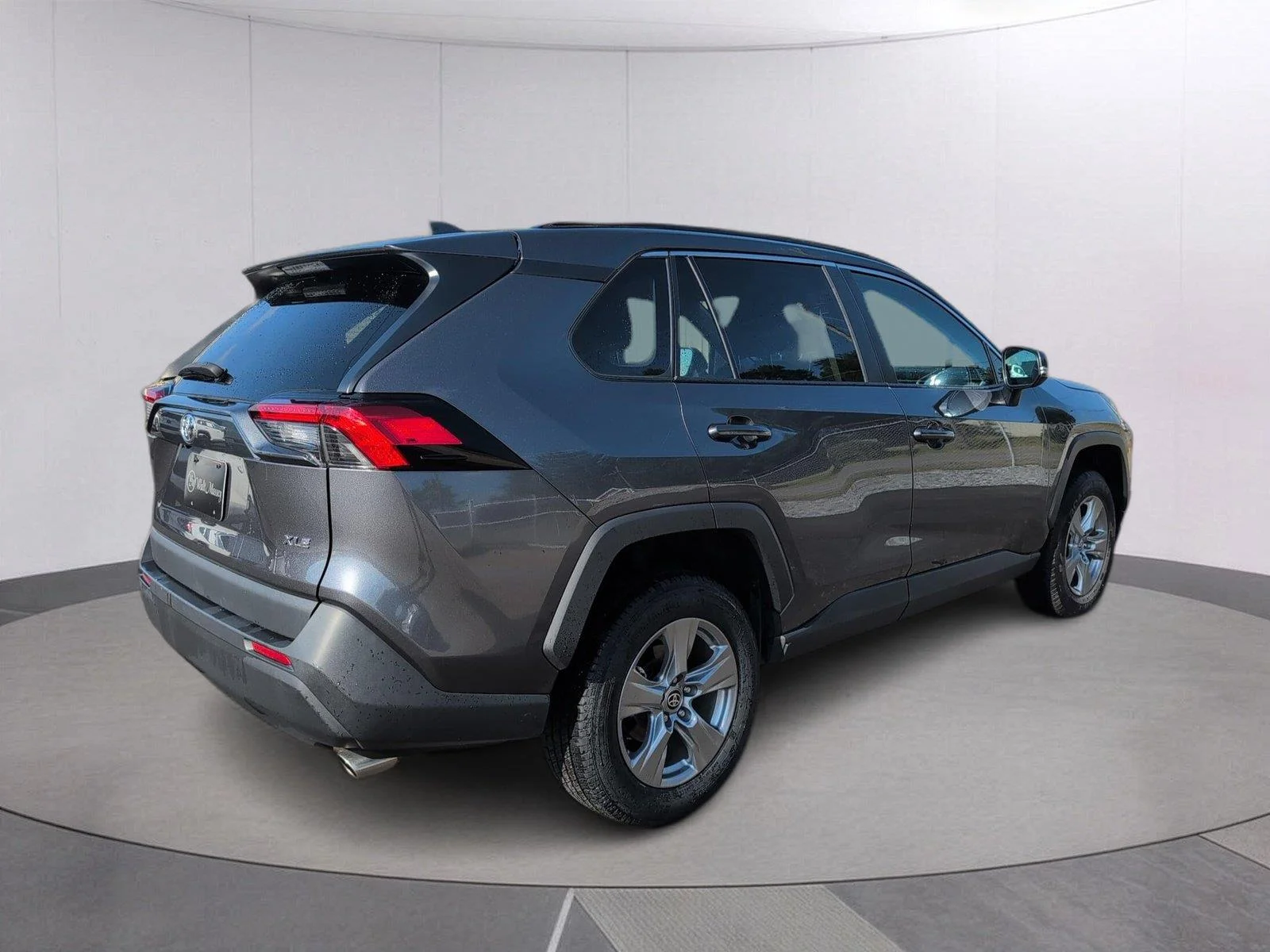Used 2024 Magnetic Gray Metallic Toyota XLE image 5