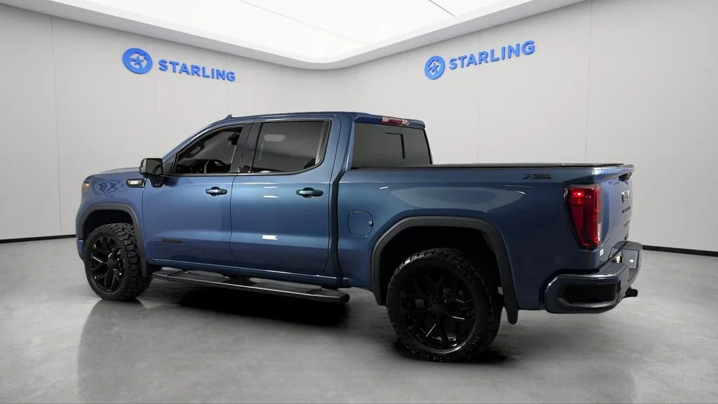Used 2026 Downpour Metallic GMC Elevation image 5