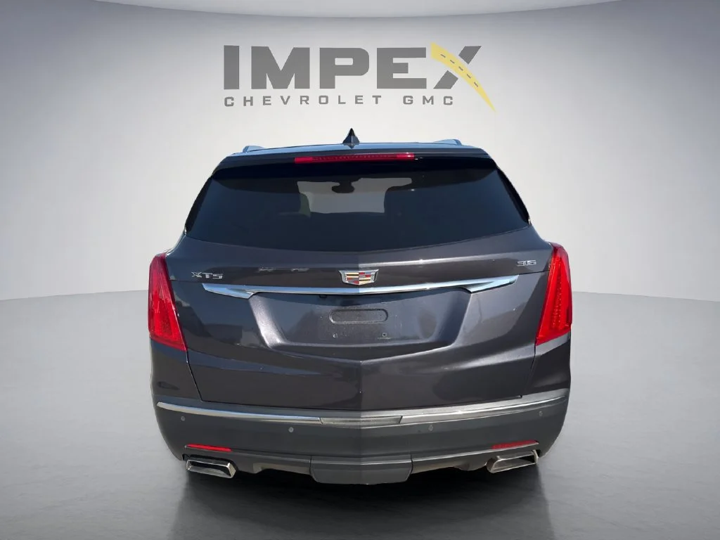 Used 2018 DARK GRANITE METALLIC Cadillac Luxury FWD image 3