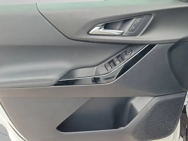 New 2026 Summit White Chevrolet LT image 15