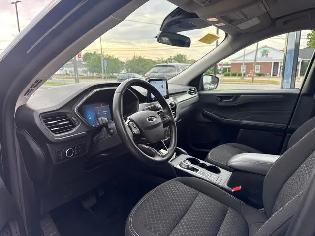 Used 2024 Black Ford Active image 8