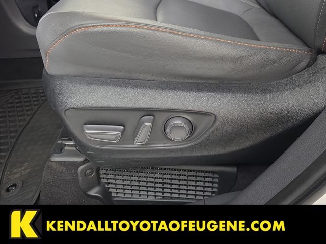 Used 2022 White Toyota XLE image 24