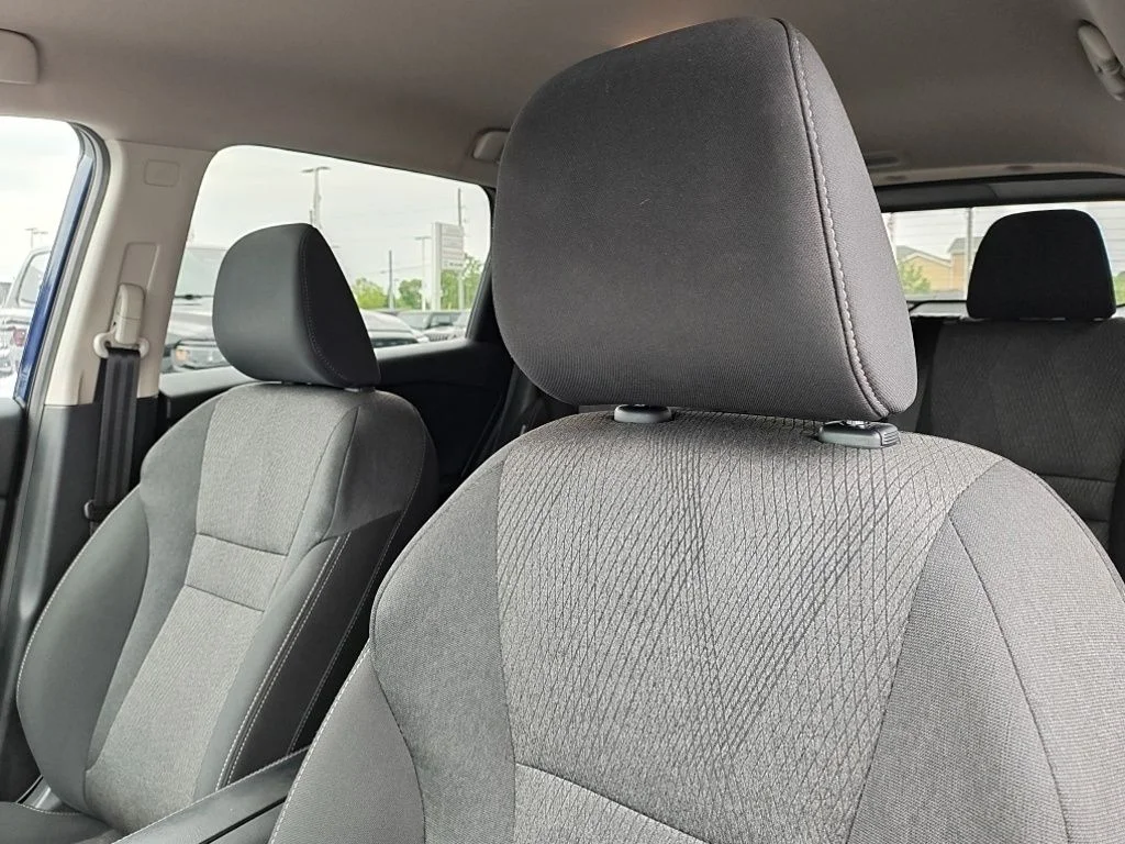 Used 2025 Blue Nissan SV image 17