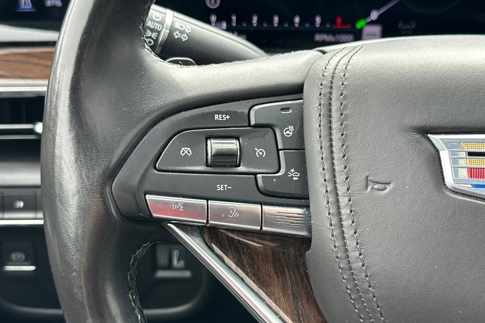 Used 2023 Black Cadillac Premium Luxury Platinum image 31