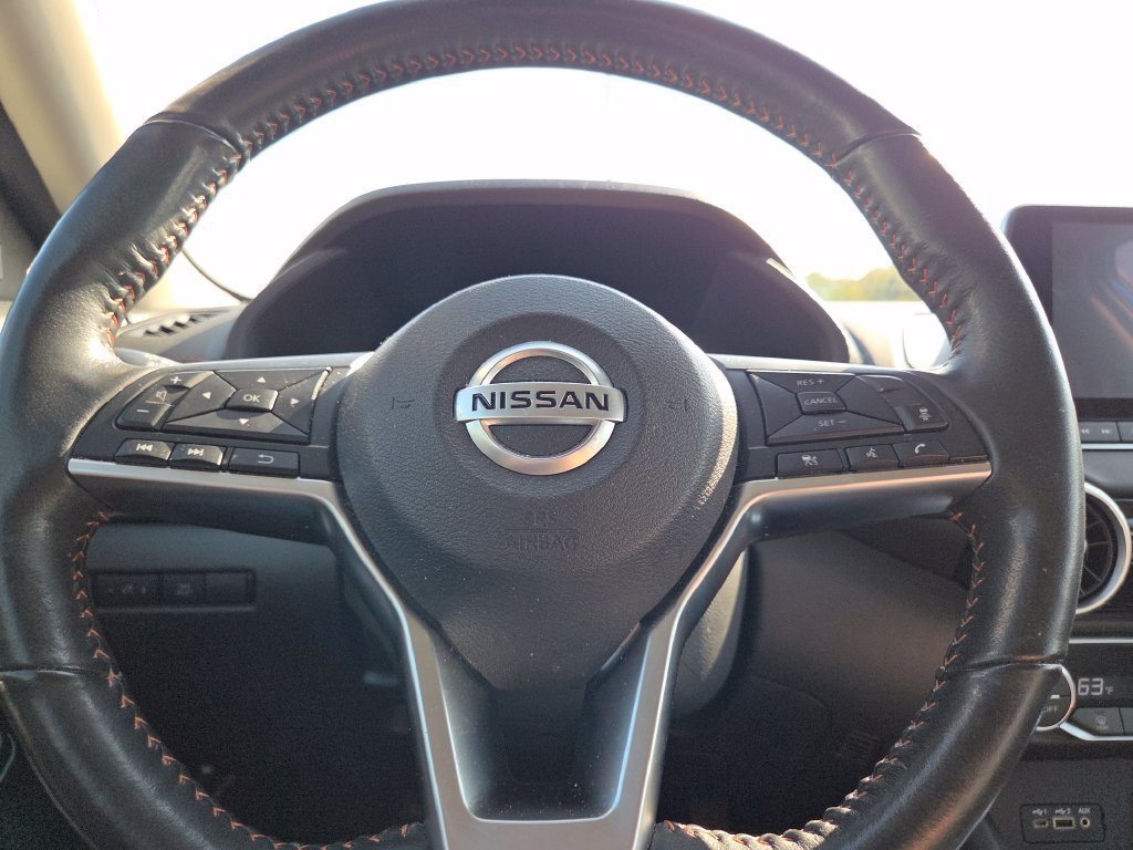 Used 2023 Electric Blue Metallic Nissan SR image 33