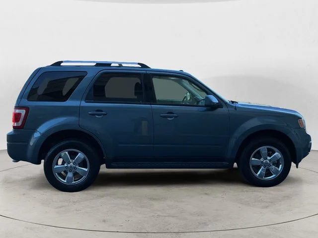 Used 2012 Steel Blue Metallic Ford Limited image 4