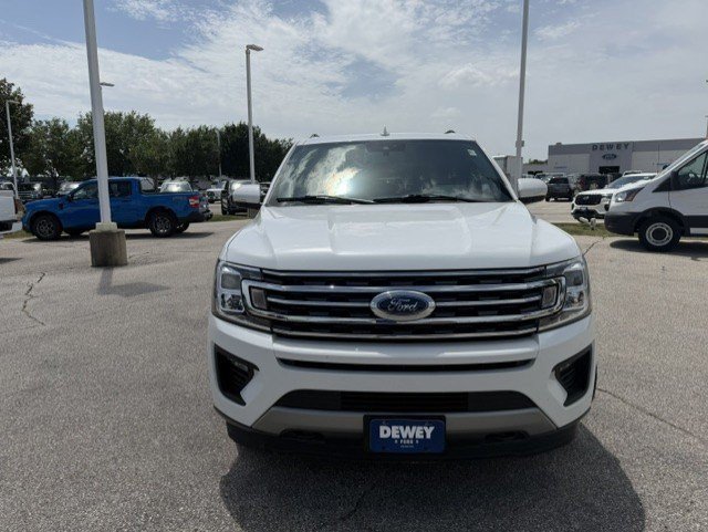 Used 2021 White Metallic Ford XLT image 2