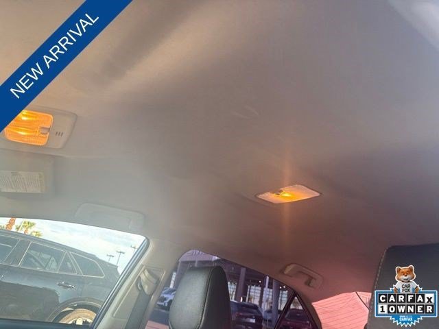Used 2014 Blue Crush Metallic Toyota LE image 10