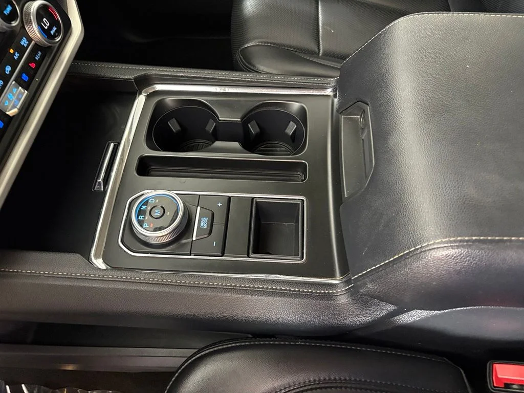 Used 2024 Silver Ford XLT image 33