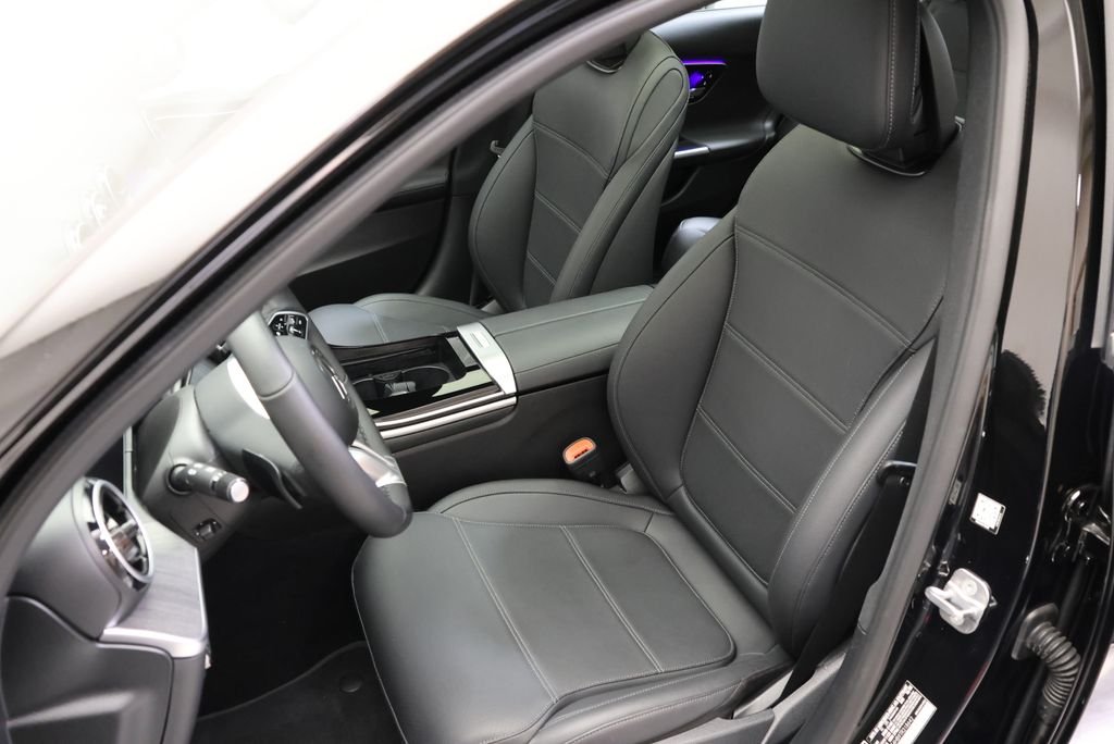 2026 Mercedes-Benz C-Class Sedan C 300 - Photo 39