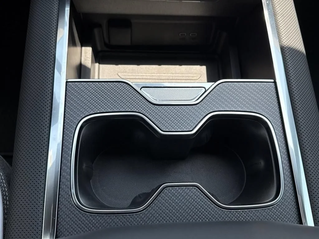 2026 GMC Sierra EV Elevation - Photo 9