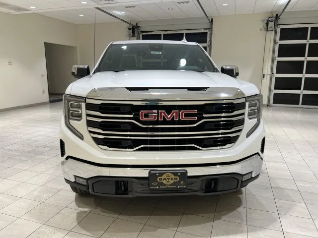 2026 GMC Sierra 1500 SLT - Photo 8