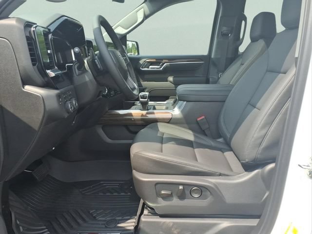 New 2026 Summit White Chevrolet LT Trail Boss image 16
