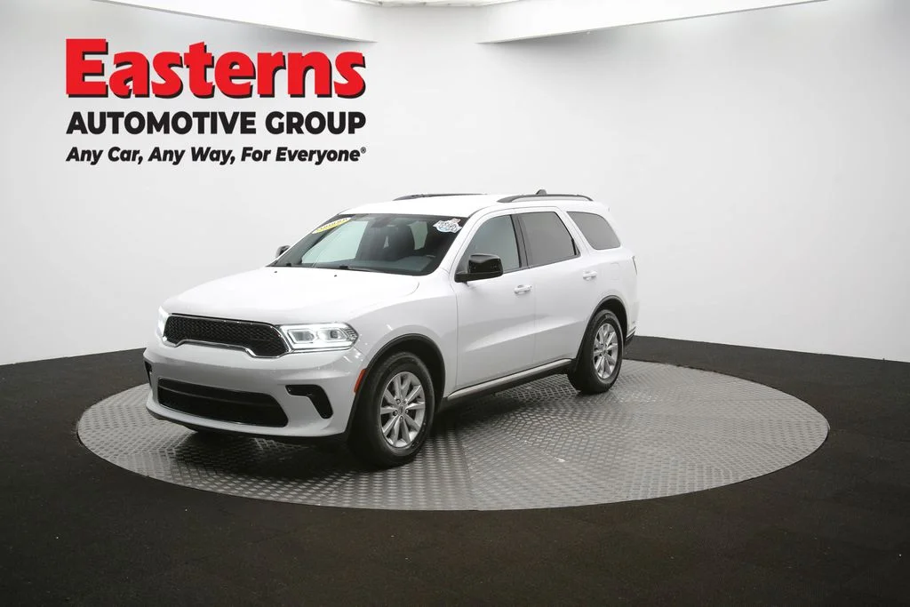 Used 2024 White Dodge SXT image 53