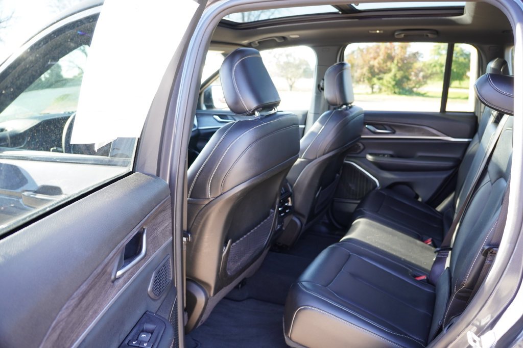 Used 2024 Gray Jeep 4xe image 17