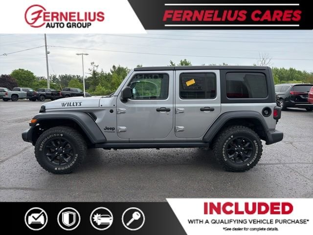 Used 2020 Silver Jeep Unlimited Willys image 2