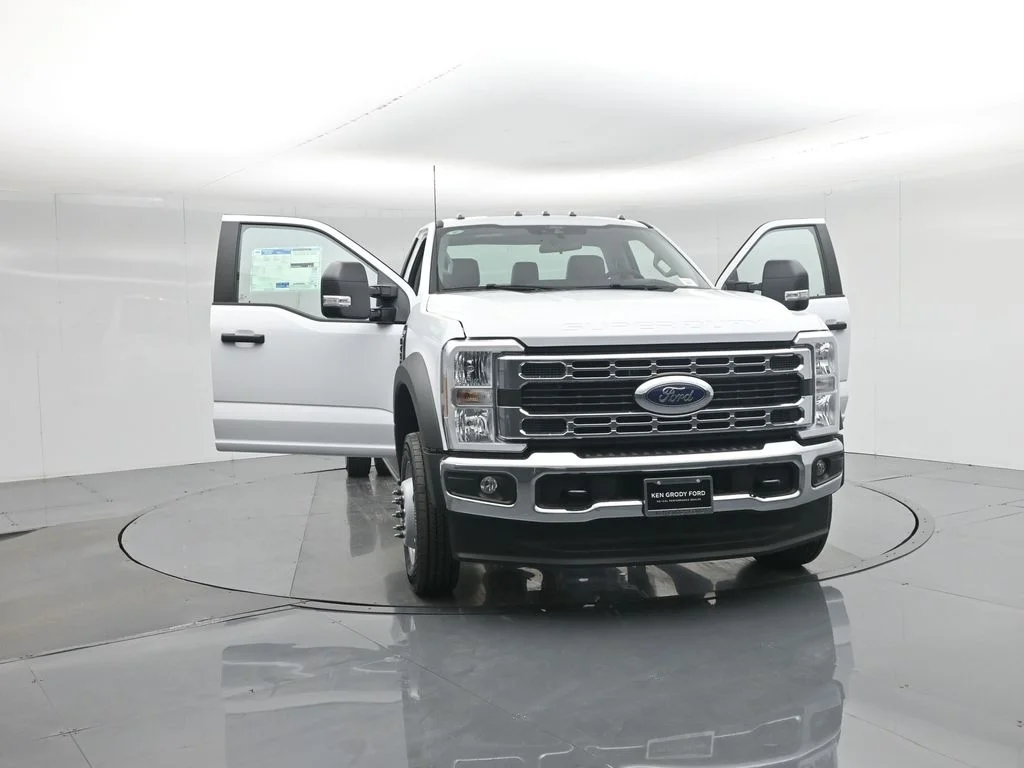 New 2026 Oxford White Ford XL image 26