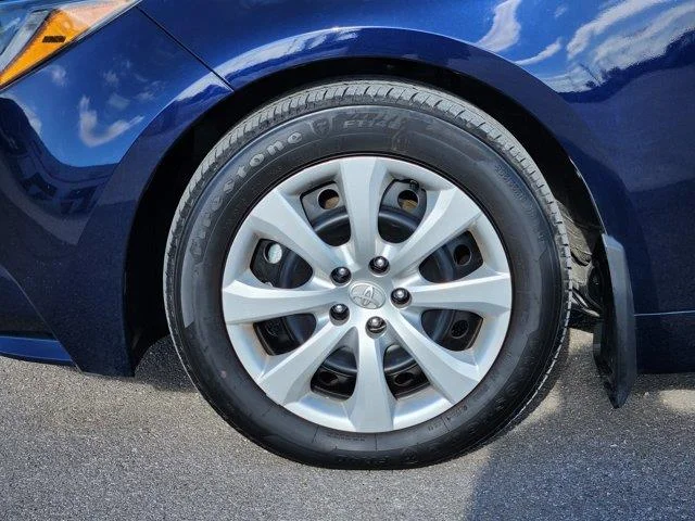 Used 2025 Blueprint Toyota LE image 10