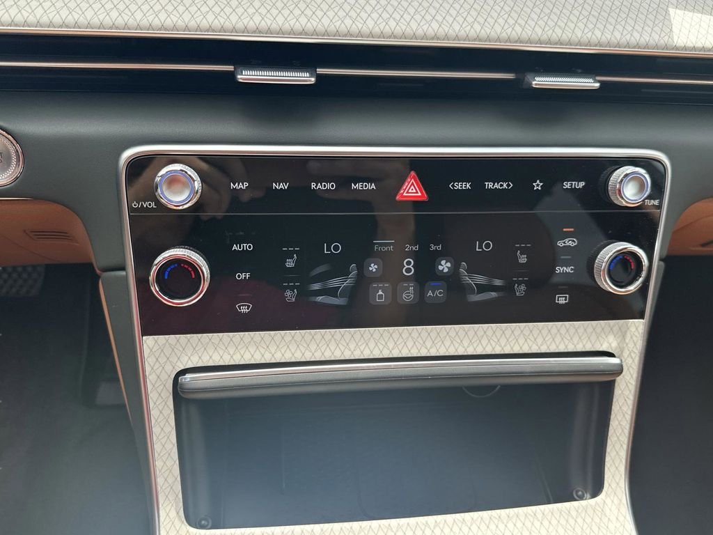 2026 GENESIS GV80 Advanced - Photo 19