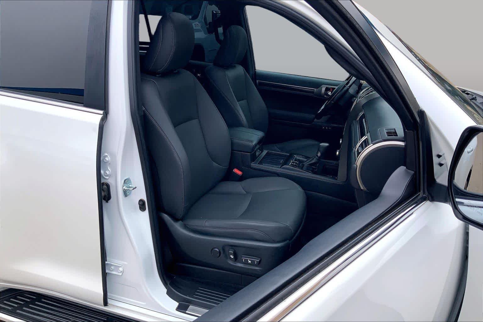 Used 2021 Starfire Pearl Lexus Premium image 9
