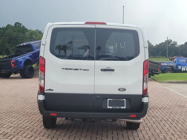 New 2026 Oxford White Ford Base image 6