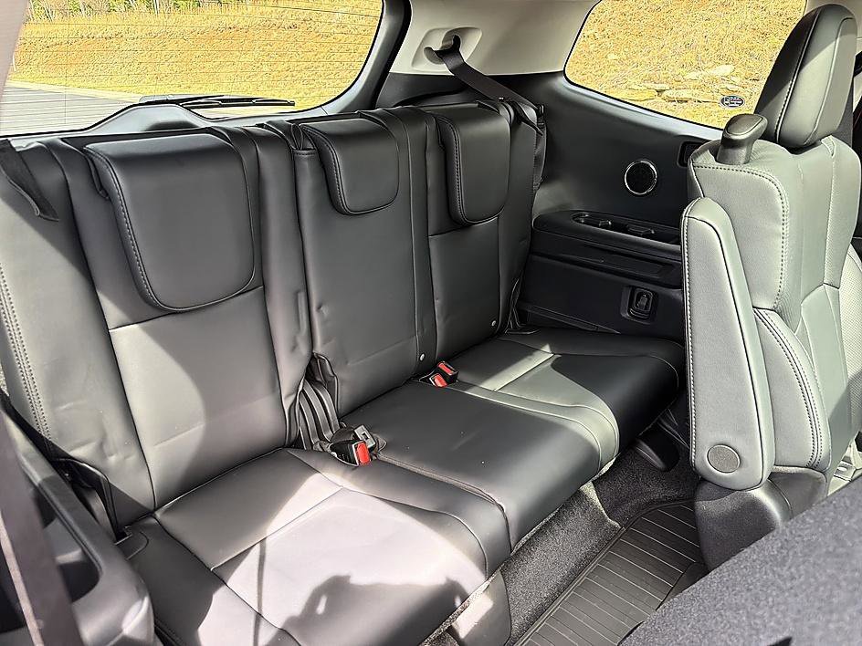 2026 Subaru Ascent Onyx Edition-Touring - Photo 23